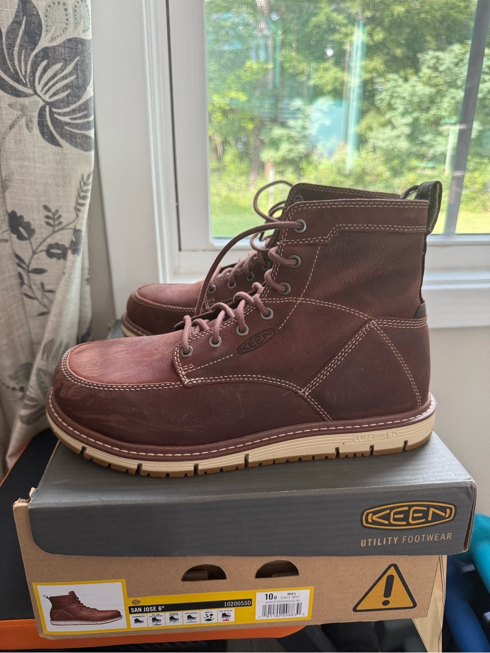 NWOT Keen Men's Brown Lace-Up Moc Toe Utility Boots